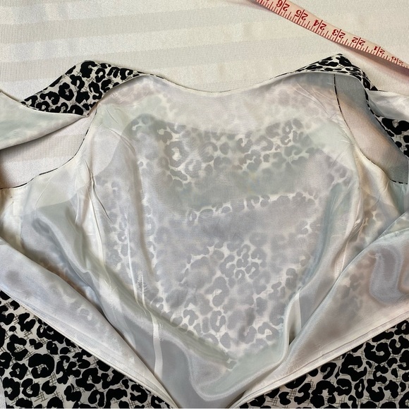 Maggy London 100% Silk Black & White Sz 10 Leopard Print Sheath Sleeveless Dress - Picture 13 of 15